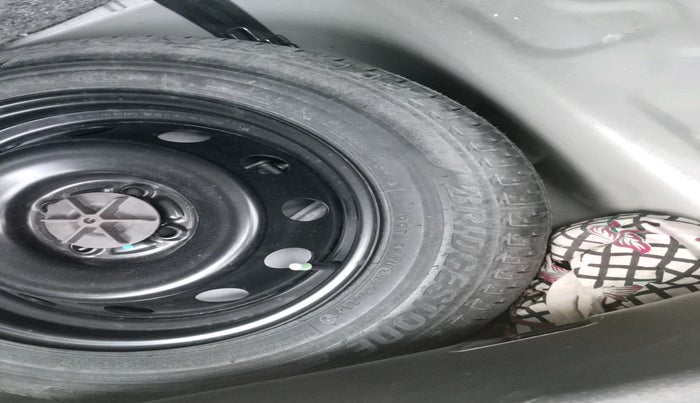 2021 Maruti IGNIS ZETA 1.2, Petrol, Manual, 21,430 km, tyre