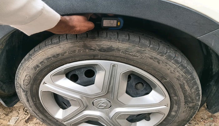 2022 Tata NEXON XMA SUNROOF DIESEL, Diesel, Automatic, 38,823 km, tyre