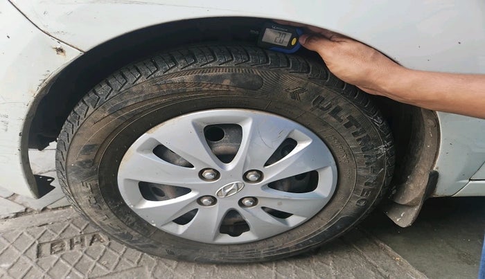 2012 Hyundai i10 MAGNA 1.2, Petrol, Manual, 94,313 km, tyre