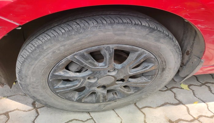 2021 Tata Tiago XT LIMITED EDITION PETROL, Petrol, Manual, 85,961 km, tyre