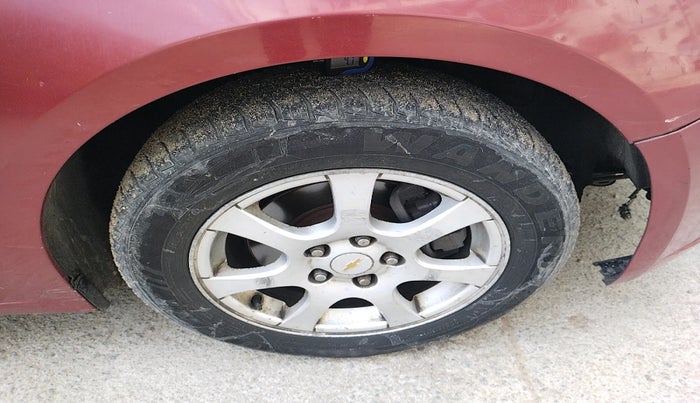 2011 Chevrolet Cruze LTZ, Diesel, Manual, 85,351 km, tyre