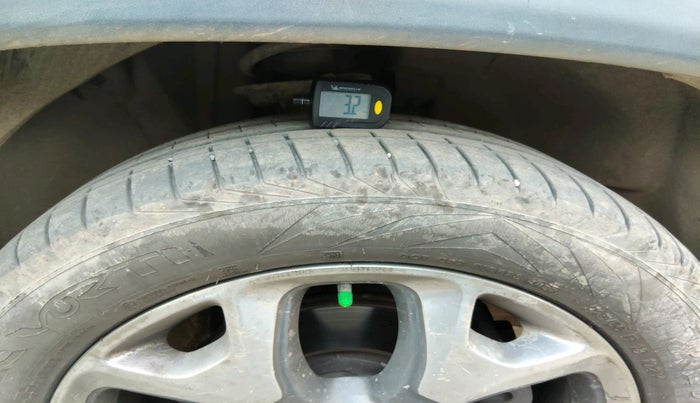 2018 Jeep Compass LIMITED PLUS PETROL AT, Petrol, Automatic, 95,000 km, tyre