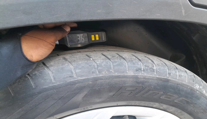 2020 Hyundai Creta EX 1.5 PETROL, Petrol, Manual, 68,355 km, tyre