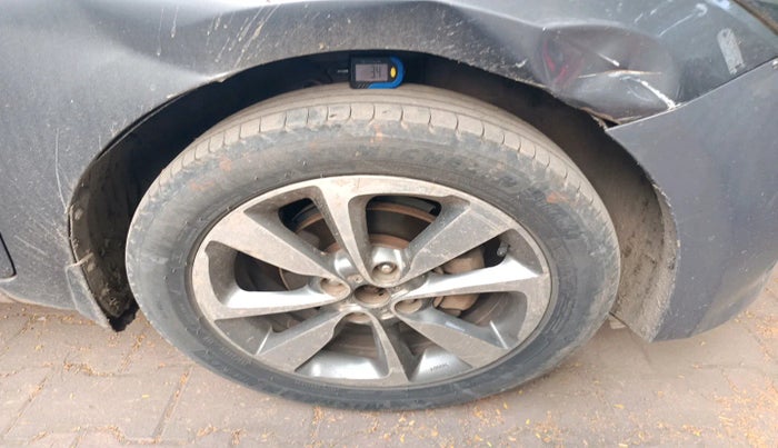2015 Hyundai Elite i20 ASTA 1.2, Diesel, Manual, 2,10,741 km, tyre