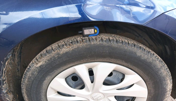 2023 Maruti Swift VXI, Petrol, Manual, 25,058 km, tyre