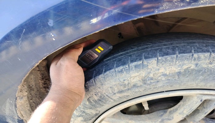 2021 Maruti Swift LXI, Petrol, Manual, 96,152 km, tyre