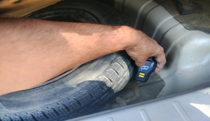 2011 Maruti Alto K10 VXI, Petrol, Manual, 31,256 km, tyre