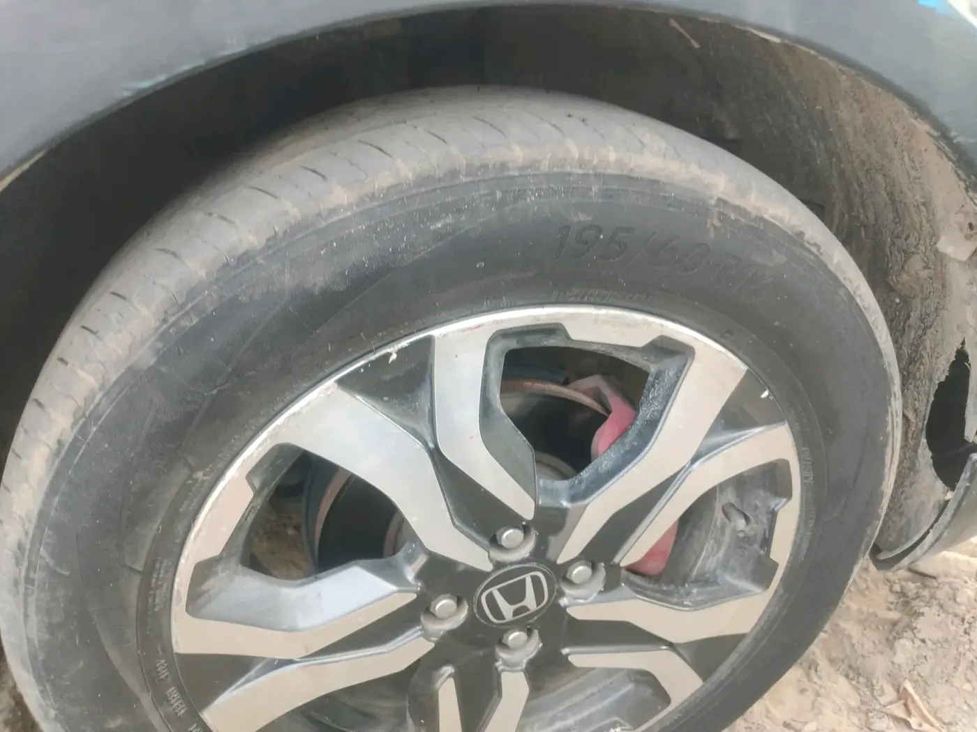 2018 Honda WR-V 1.5L I-DTEC VX MT, Diesel, Manual, 93,113 km, tyre