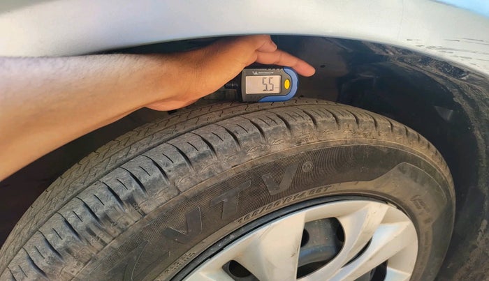 2013 Maruti Swift Dzire VXI, Petrol, Manual, 1,13,299 km, tyre