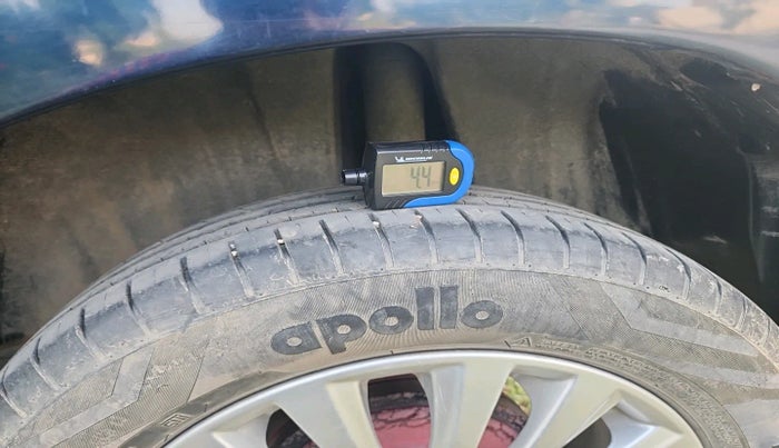 2022 Maruti Baleno DELTA PETROL 1.2, Petrol, Manual, 54,386 km, tyre