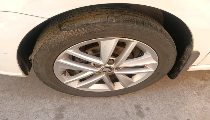 2020 Skoda Rapid STYLE TSI, Petrol, Manual, 45,182 km, tyre