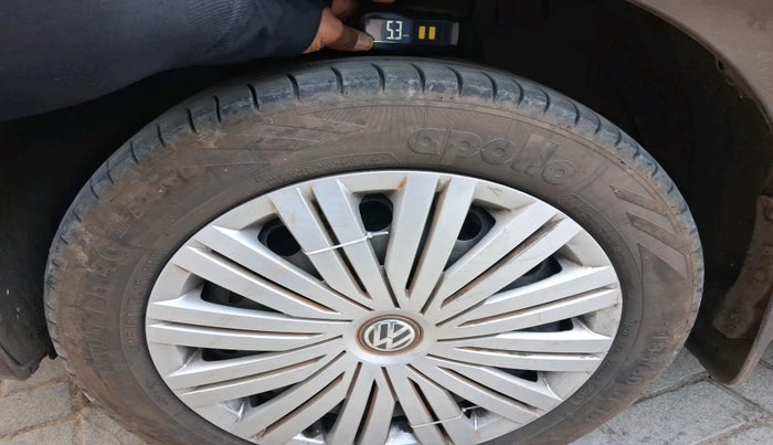 2018 Volkswagen Polo COMFORTLINE 1.0L MPI, Petrol, Manual, 89,419 km, tyre