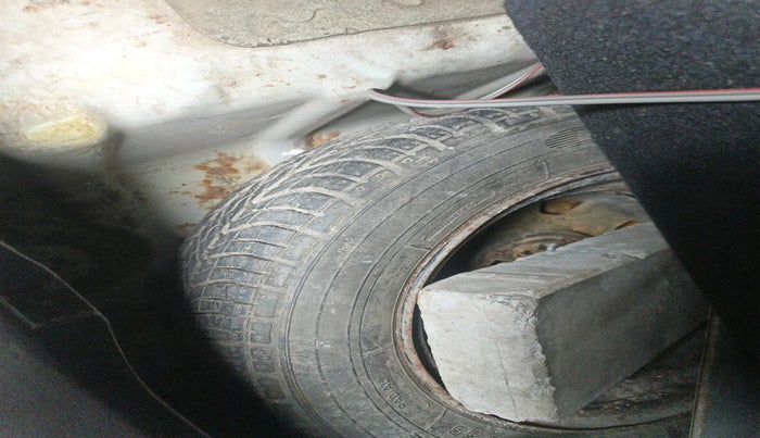 2013 Hyundai Santro Xing GL PLUS, Petrol, Manual, 83,170 km, tyre