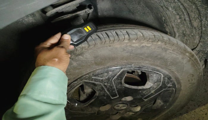 2022 Tata PUNCH ACCOMPLISHED MT, Petrol, Manual, 9,655 km, tyre