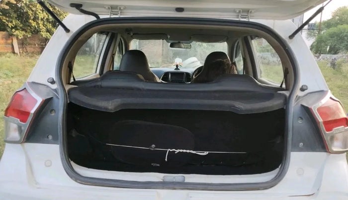 2019 Hyundai NEW SANTRO SPORTZ MT, Petrol, Manual, 94,359 km, tyre