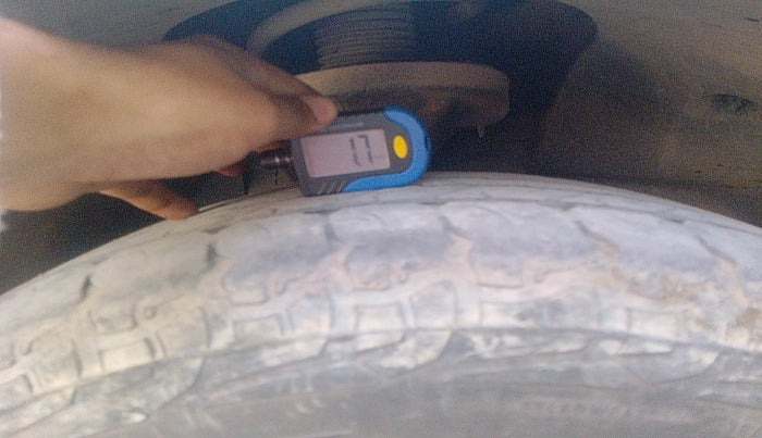 2016 Mahindra XUV500 W10, Diesel, Manual, 14,553 km, tyre