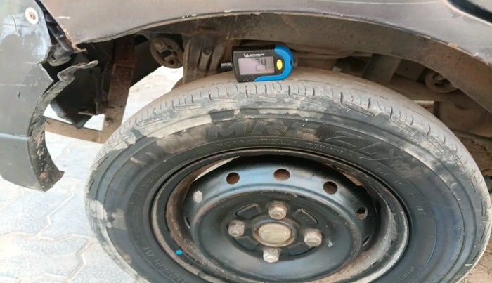 2021 Maruti Alto LXI, Petrol, Manual, 92,884 km, tyre