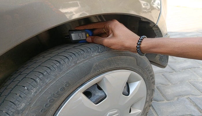 2024 Maruti New Wagon-R VXI CNG 1.0, Petrol, Manual, 31,411 km, tyre