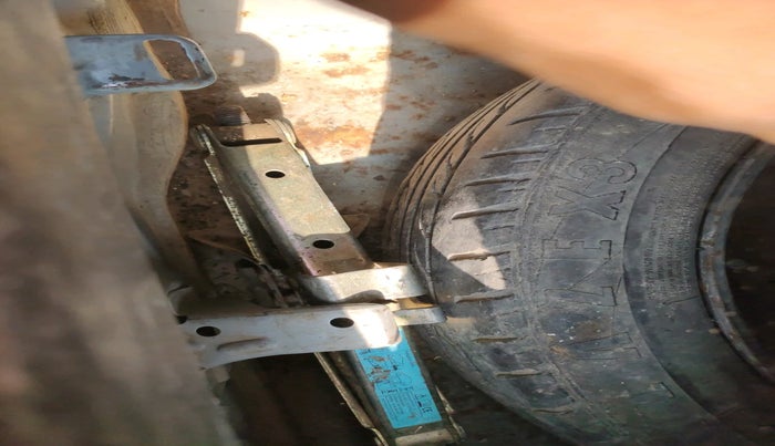 2016 Hyundai XCENT PRIME T, Petrol, Manual, 1,45,000 km, tyre