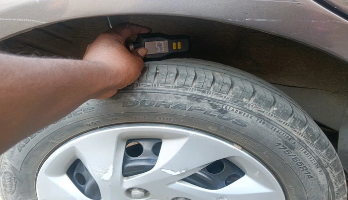 2014 Honda Amaze 1.5L I-DTEC S, Diesel, Manual, 92,228 km, tyre