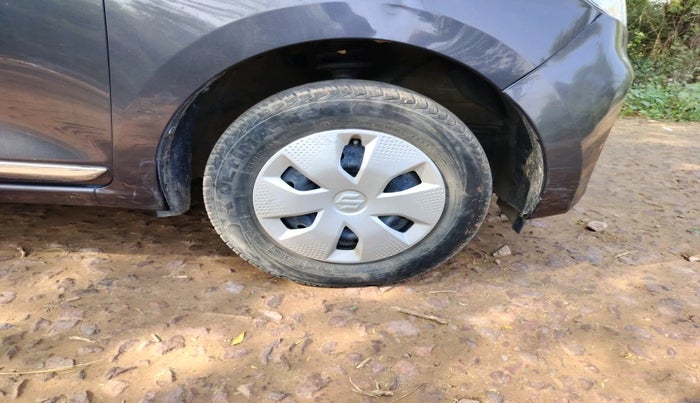 2023 Maruti Alto K10 VXI, Petrol, Manual, 60,165 km, tyre