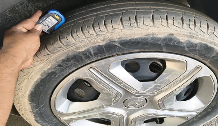 2021 Tata NEXON XM PETROL, Petrol, Manual, 84,785 km, tyre