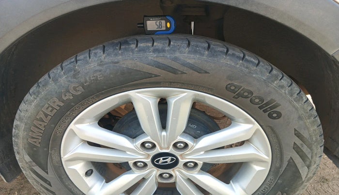2017 Hyundai Creta SX PLUS 1.6 DIESEL, Diesel, Manual, 97,269 km, tyre