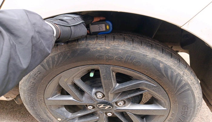 2020 Hyundai GRAND I10 NIOS SPORTZ AMT 1.2 KAPPA VTVT, Petrol, Automatic, 38,185 km, tyre