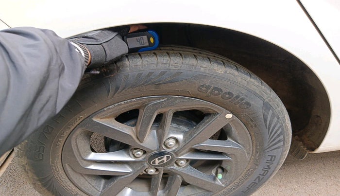 2020 Hyundai GRAND I10 NIOS SPORTZ AMT 1.2 KAPPA VTVT, Petrol, Automatic, 38,185 km, tyre