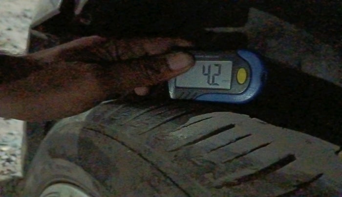 2022 Tata ALTROZ XM PLUS PETROL, Petrol, Manual, 50,923 km, tyre