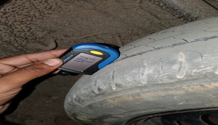 2022 Tata ALTROZ XM PLUS PETROL, Petrol, Manual, 50,923 km, tyre