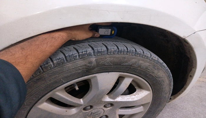 2013 Maruti Swift Dzire ZDI, Diesel, Manual, 1,41,782 km, tyre