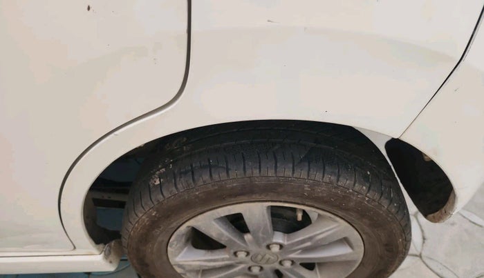 2014 Maruti Wagon R Stingray VXI, Petrol, Manual, 1,73,240 km, tyre