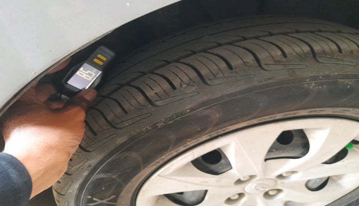 2019 Hyundai Elite i20 MAGNA PLUS 1.2, Petrol, Manual, 32,293 km, tyre