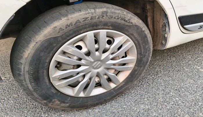 2019 Maruti Swift LXI, Petrol, Manual, 43,800 km, tyre