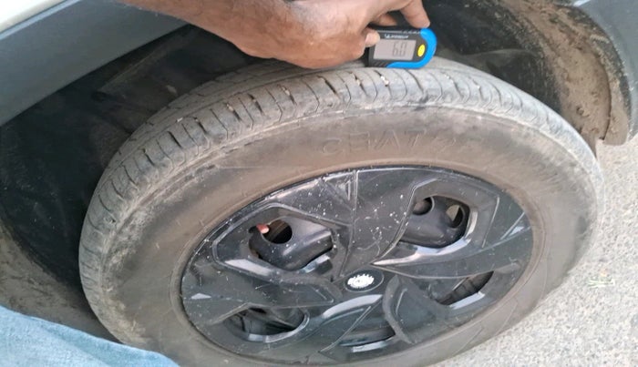 2021 Tata PUNCH ADVENTURE MT, Petrol, Manual, 31,490 km, tyre