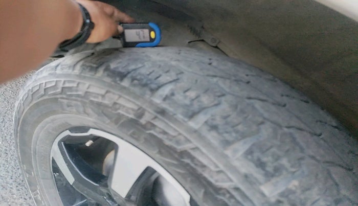 2020 Mahindra Scorpio S5, Diesel, Manual, 24,267 km, tyre