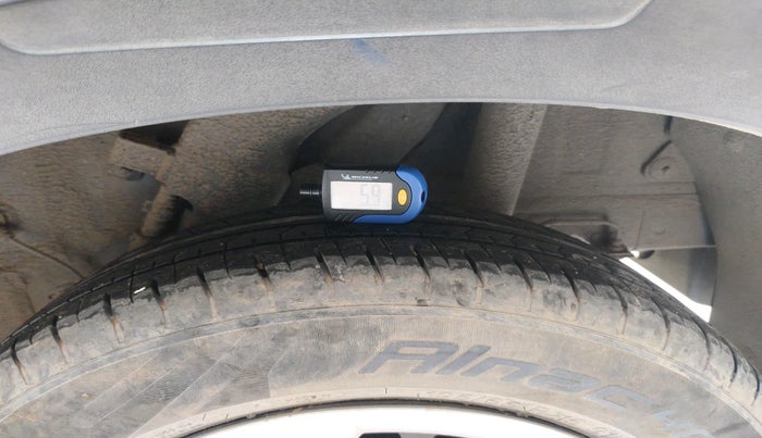 2020 Hyundai VENUE S 1.2, Petrol, Manual, 21,663 km, tyre