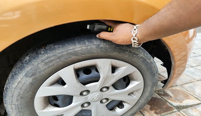 2014 Hyundai Grand i10 MAGNA 1.2 KAPPA VTVT, Petrol, Manual, 74,882 km, tyre