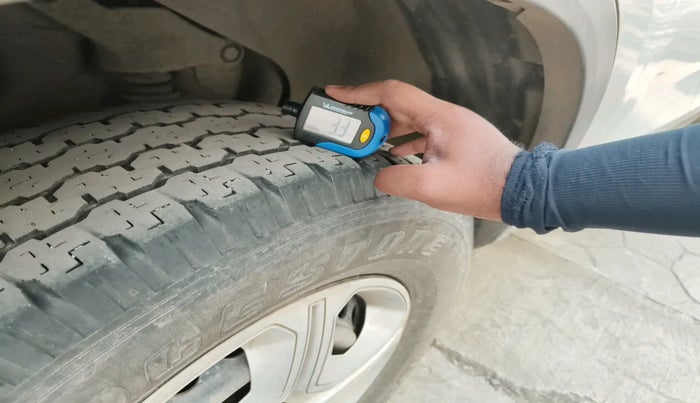 2019 Tata Harrier XM 2.0L KRYOTEC, Diesel, Manual, 88,719 km, tyre