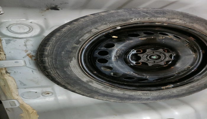 2014 Hyundai Grand i10 SPORTZ 1.2 KAPPA VTVT, Petrol, Manual, 37,360 km, tyre