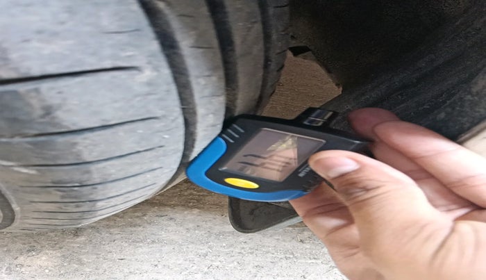 2011 Hyundai i10 SPORTZ 1.2 AT, Petrol, Automatic, 89,974 km, tyre