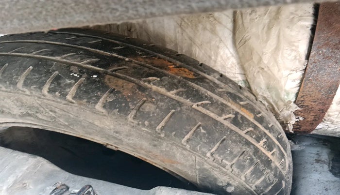 2011 Hyundai i10 SPORTZ 1.2 AT, Petrol, Automatic, 89,974 km, tyre