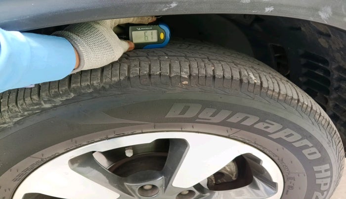 2022 Mahindra ALTURAS G4 2WD AT, Diesel, Automatic, 15,437 km, tyre