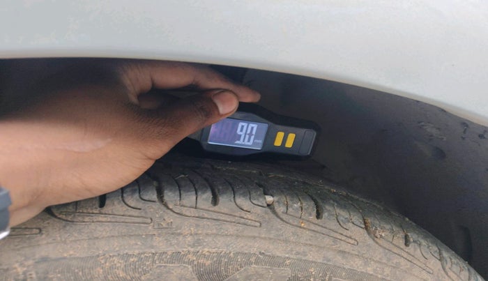 2019 Maruti Dzire VXI, Petrol, Manual, 1,56,309 km, tyre