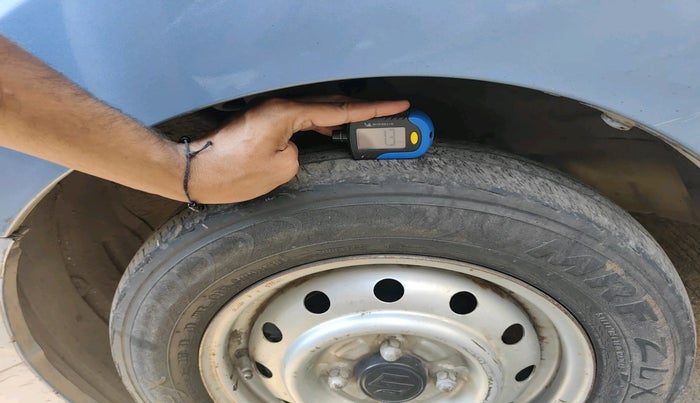 2010 Maruti Wagon R 1.0 LXI CNG, Petrol, Manual, 75,523 km, tyre