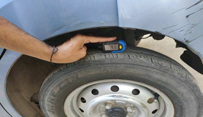 2010 Maruti Wagon R 1.0 LXI CNG, Petrol, Manual, 75,523 km, tyre