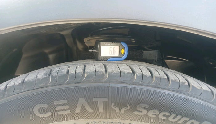 2020 Tata NEXON XZA PLUS PETROL, Petrol, Automatic, 87,233 km, tyre