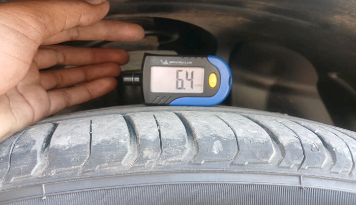 2020 Tata NEXON XZA PLUS PETROL, Petrol, Automatic, 87,233 km, tyre