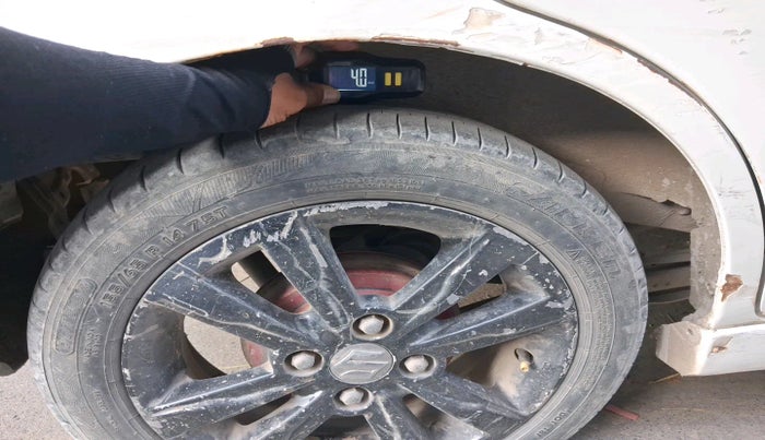 2013 Maruti Wagon R Stingray VXI, Petrol, Manual, 98,704 km, tyre